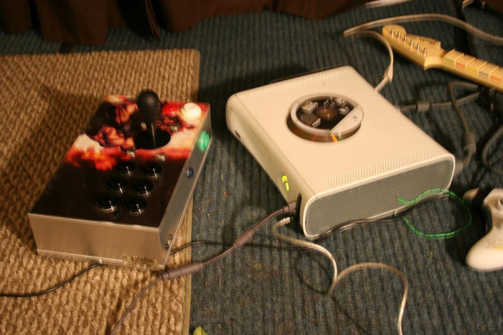 Blurry size comparison shot of joystick with XBox 360