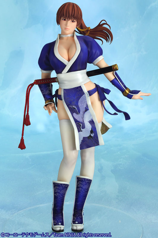 Who has the better figure - Dead or Alive 5's Kasumi 02