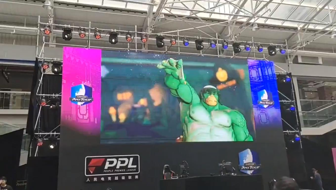 Halloween Costumes for Poison and E. Honda 6 out of 12 image gallery